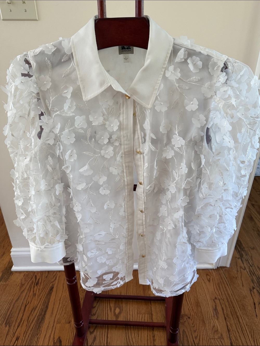 Anne Klein White Floral Appliqué Sheer Button-Up Blouse